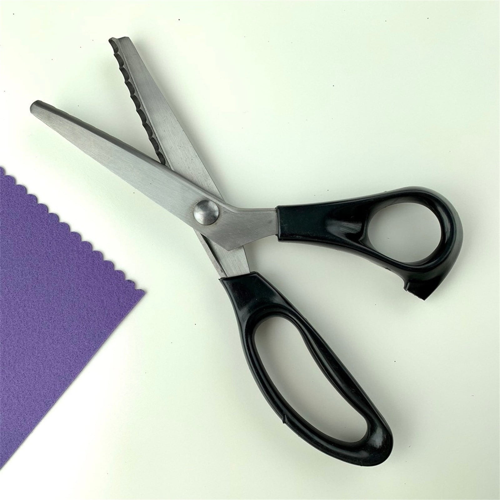 Yrmaups 5Pcs Triangular Lace Scissors, Dog Tooth Serrated Fabric Shears, Ergonomic Plastic Handle Scissors for Sewing Leather Paper and Crafting, Decorative Cutting Tool for Tailoring and Domestic