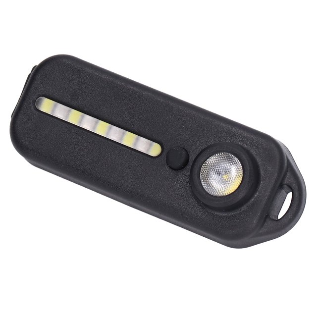 lámpara trasera para bicicleta, luz de hombro, luz trasera de cinco luces, luz trasera para bicicleta, tecnología de vanguardia luz trasera negra en vista 3/4, cuerpo rectangular compacto de ABS/PC con tira LED lineal, módulo LED circular y botón central; tamaño aprox. 7.3 x 2.7 x 2.3 cm, 5 modos (principal, fuerte, baja, parpadeo rojo/azul, auxiliar), batería polímera 800 mAh, IPX3; también apta como luz de advertencia para mochila o cinturón.