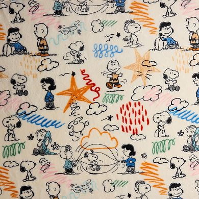 Peanuts Snoopy  Oversized Supersoft Plush Throw Blanket