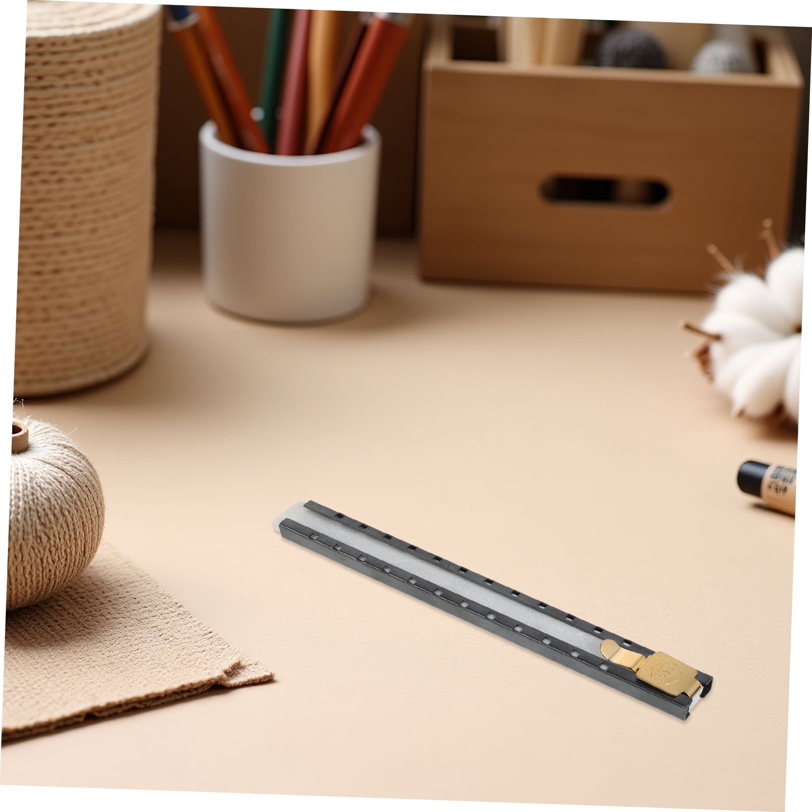 BESTYASH Soapstone Pencil Holder Set with Extra Refills for Metal Marking, Welding Tool Storage and Workshop Organization