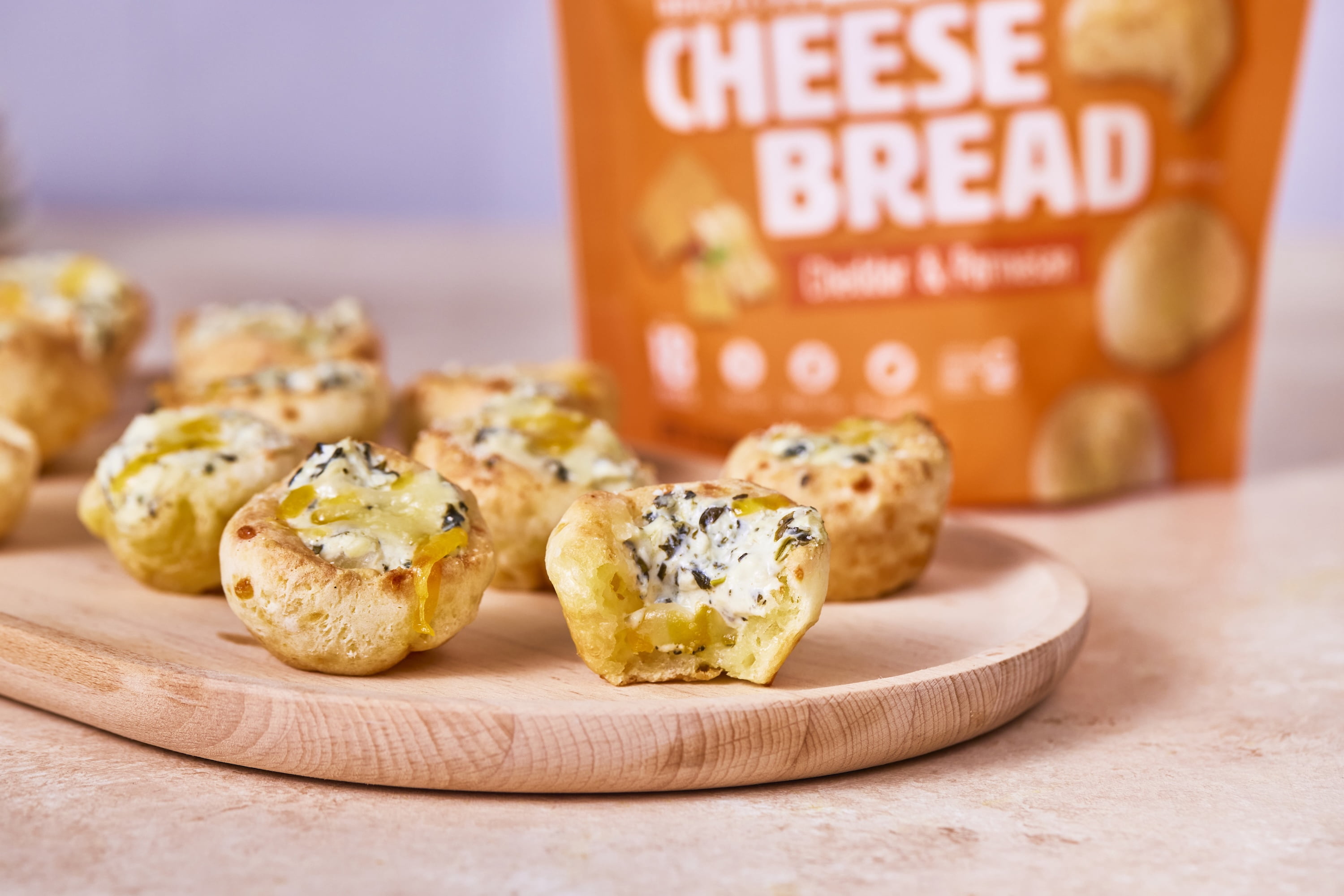 Brazi Bites Cheddar and Parmesan Brazilian Cheese Bread, Frozen, Regular, 11.5 oz (330g)