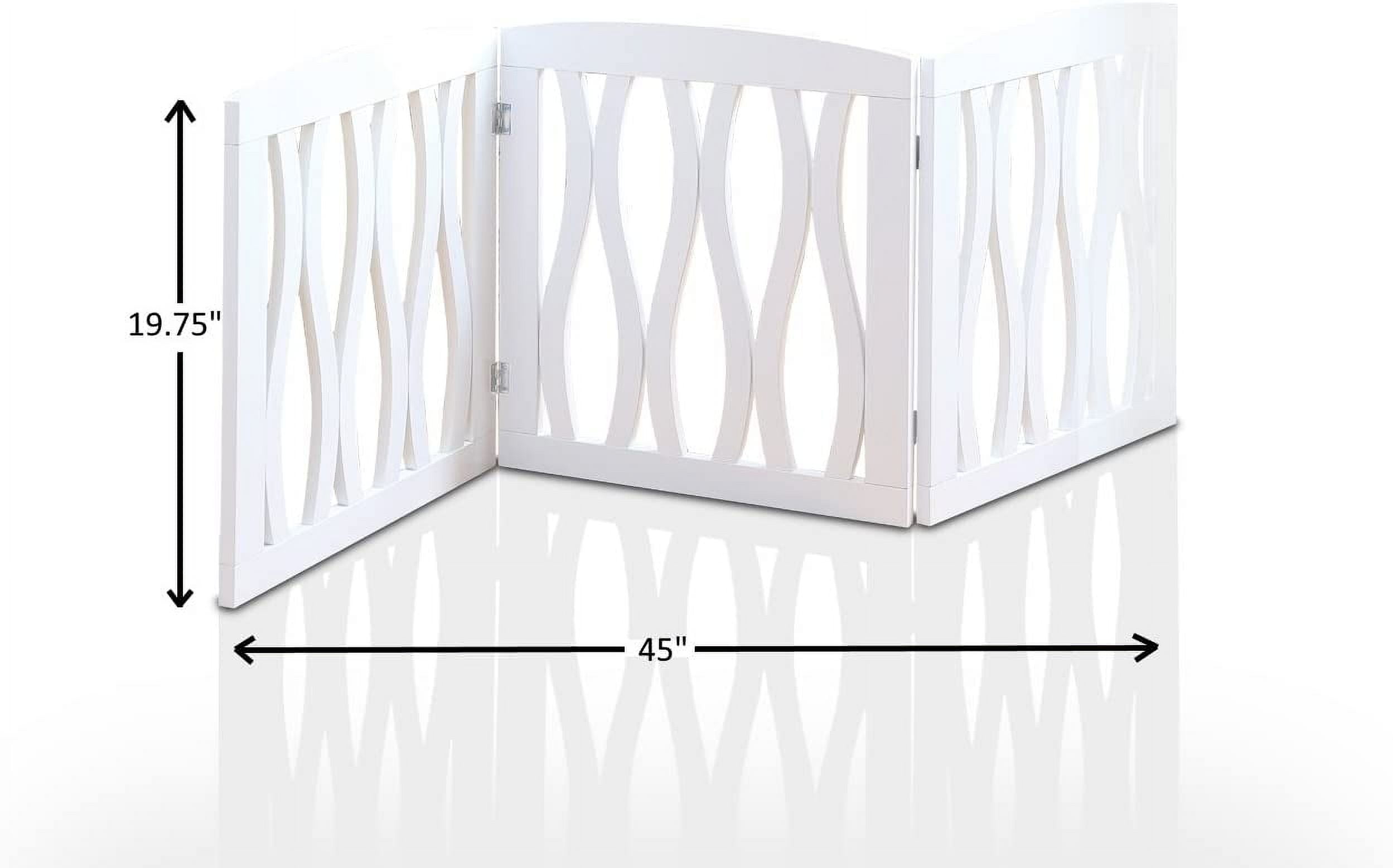 Etna White Wooden Pet Gate with Cascade Wave Design