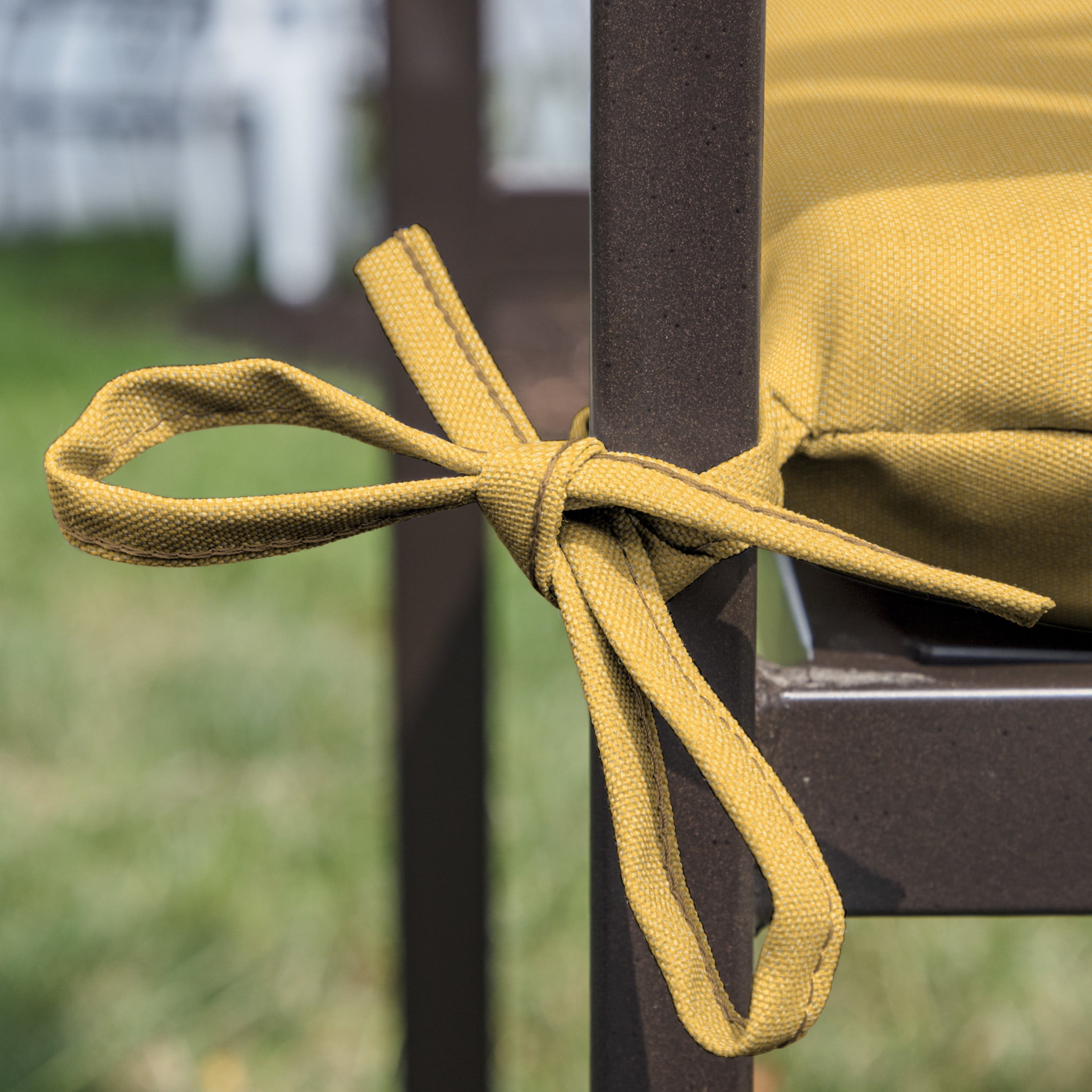 Mainstays 15.5" x 17" Yellow Rectangle Outdoor Seat Pad (2 Pack)