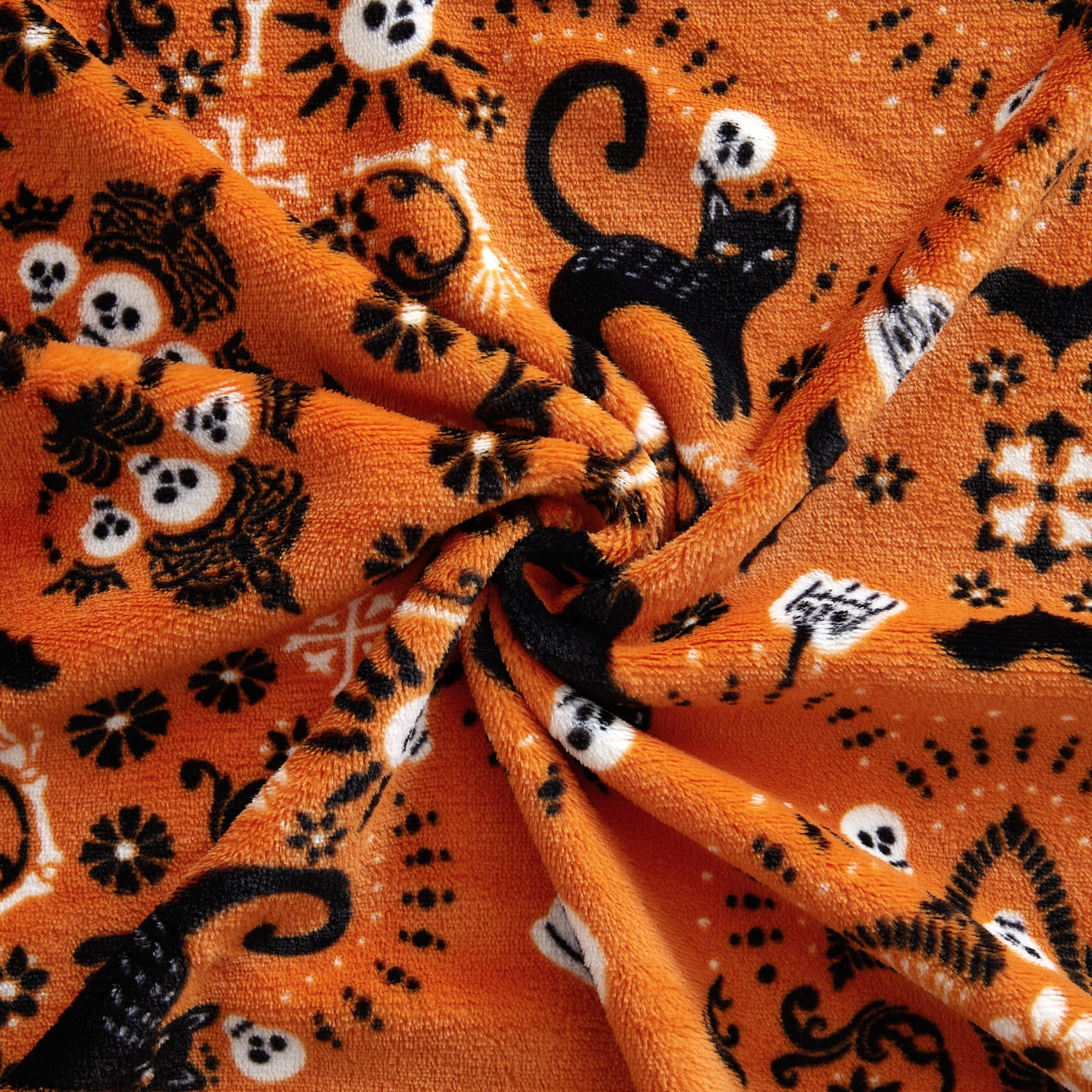 Way To Celebrate Cats Bandana Plush Oversized Couch Throw Blanket, Orange, 50 x 72 in