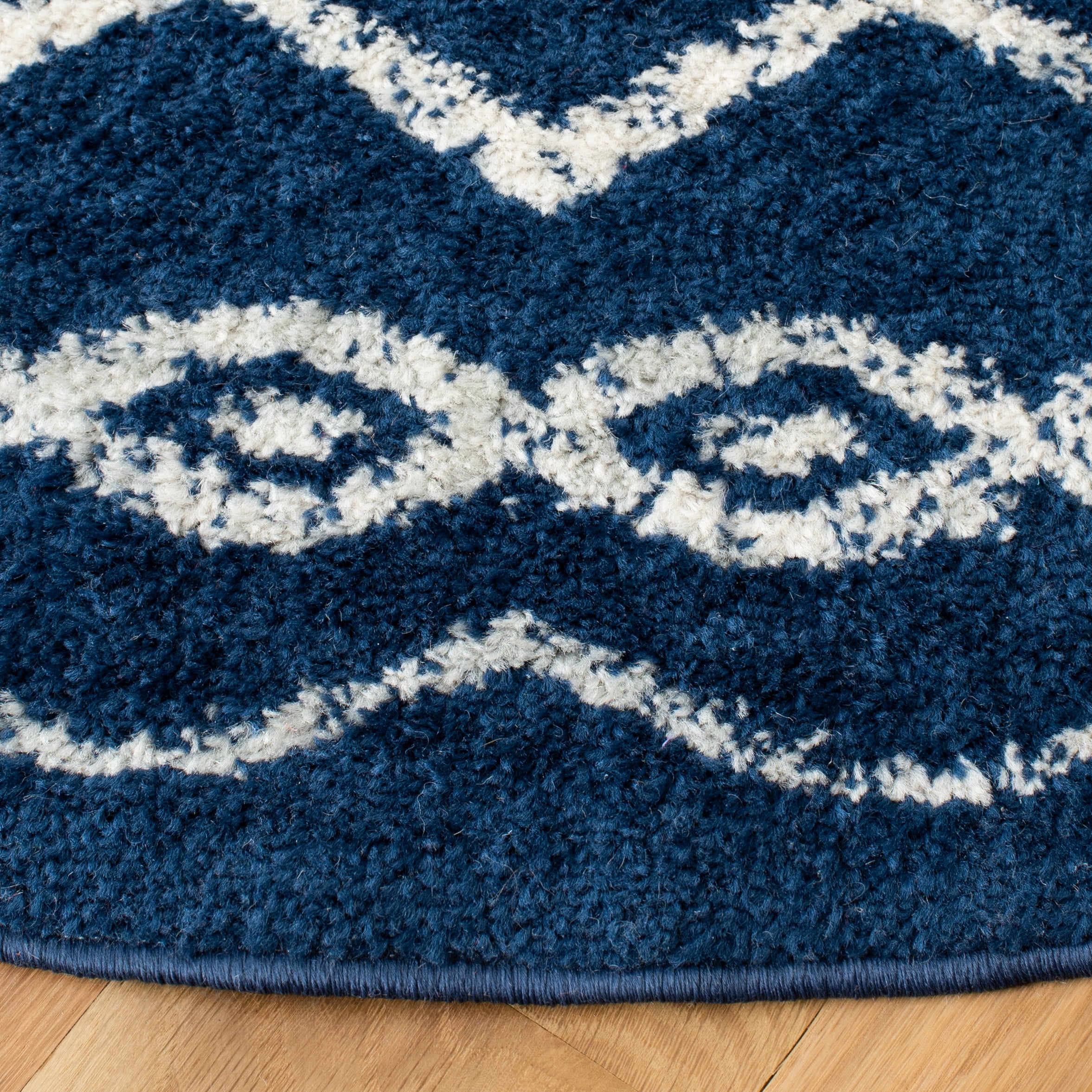 SAFAVIEH Tulum Ronald Oriental Area Rug, Navy/Ivory, 6'7" x 6'7" Round