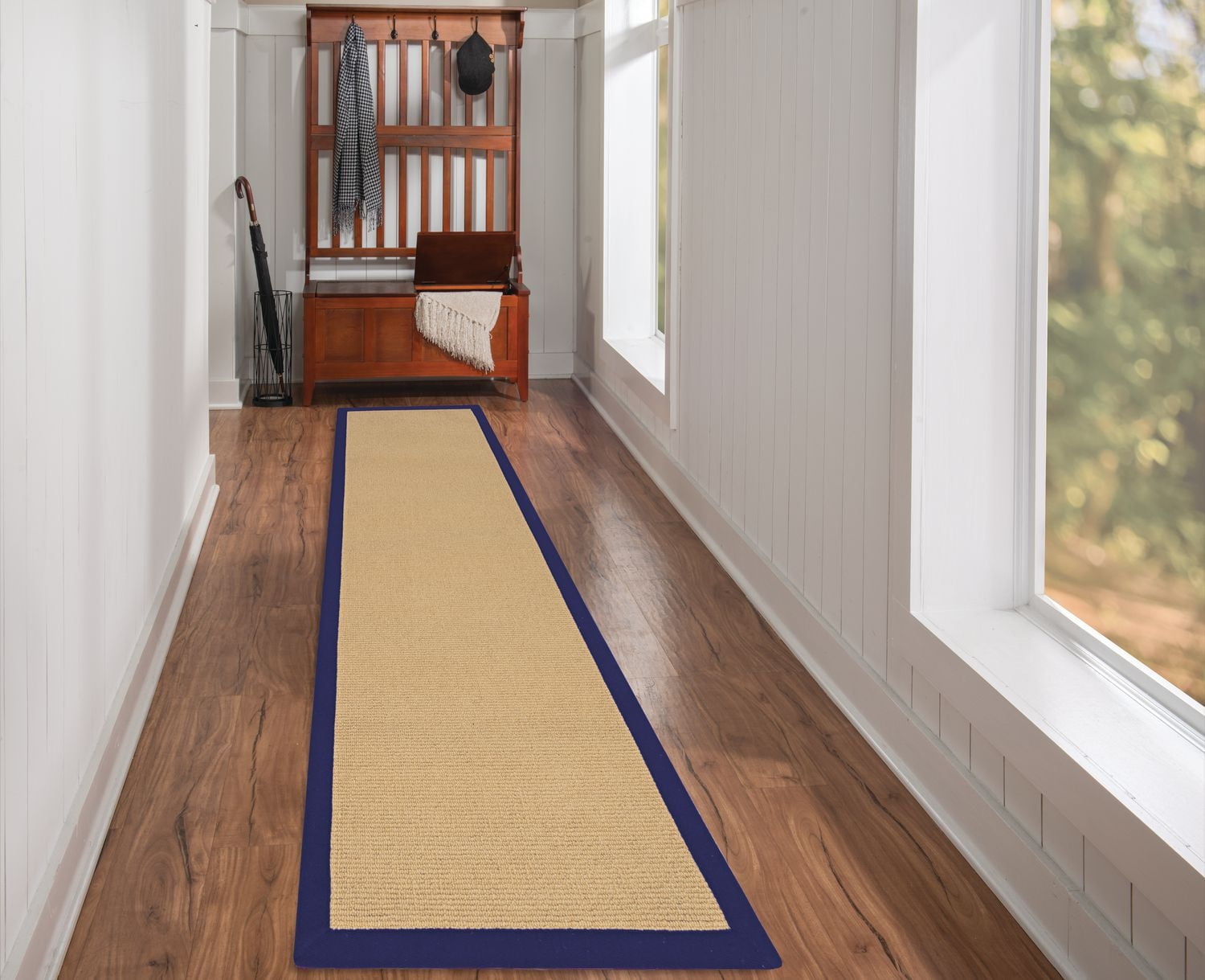 Tapis de couloir Athena sisal et bleu 2 pi 6 po x 12 pi