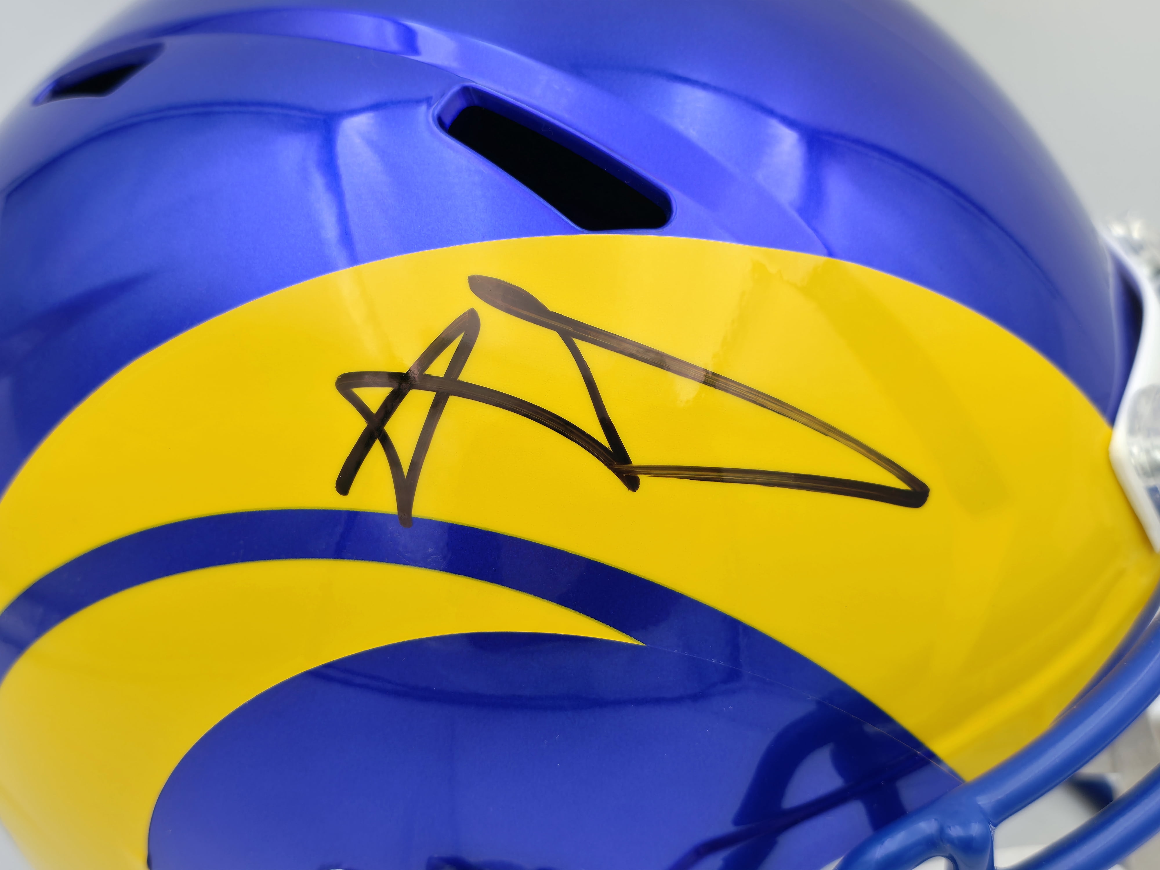 Aaron Donald Autographed Los Angeles Rams 2020 Alternate Blue Full Size Speed Replica Helmet Beckett BAS Witness Stock #261454
