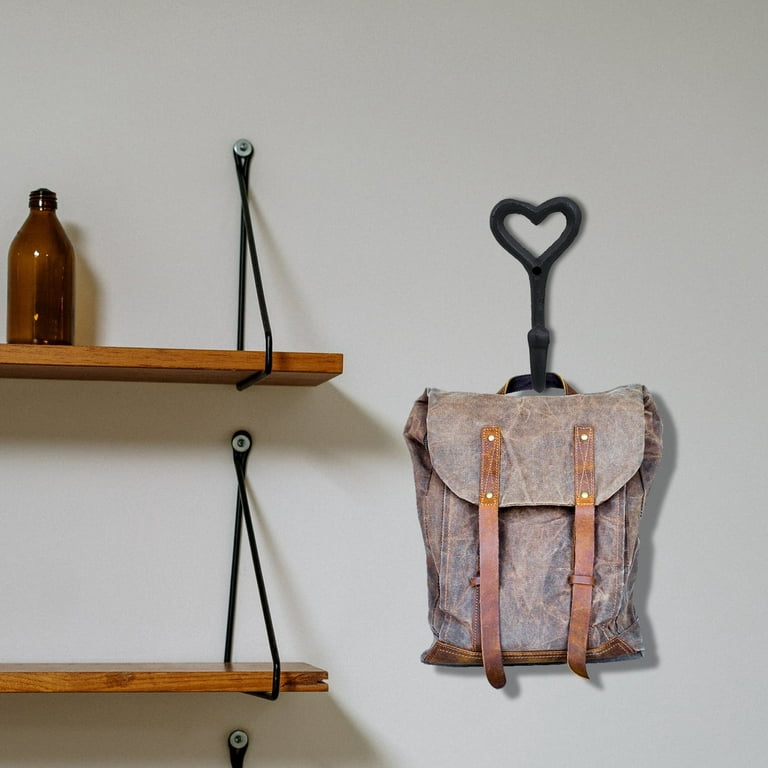 2pcs Heart Wall Hooks Iron Coat Hooks Decorative Hooks for Hanging Coats