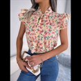 thumbnail image 4 of Blusas de Verano de Corta con Volantes para Mujer 2025, Blusas Bohemias de Informales, Elegantes y con Cuello Floral y Ribete Moderno. Albaricoque M, 4 of 7