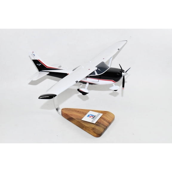 Cessna® Turbo Skylane, 18in Mahogany Scale Model