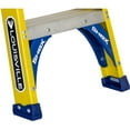 thumbnail image 3 of Louisville Ladder 5-Foot Fiberglass Step Ladder, 250-Pound Load Capacity, Type I, FS2005, 3 of 8