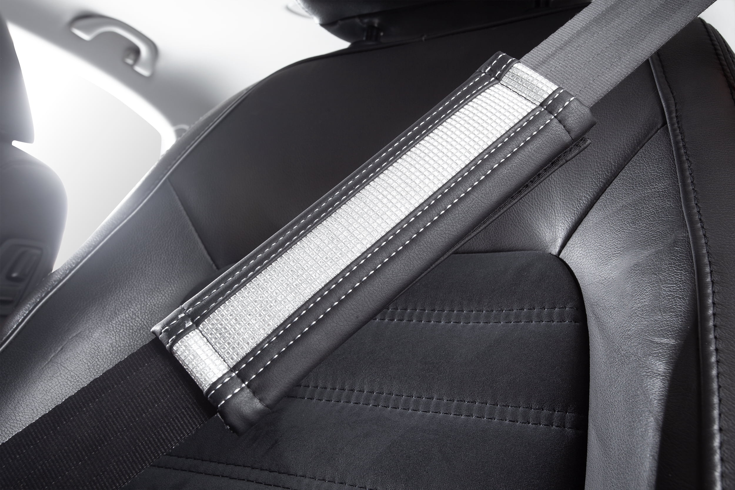 Auto Drive 1Piece Diamond Car Seat Belt Pad Faux Leather Black/Silver - Universal Fit, 23SBP100-1