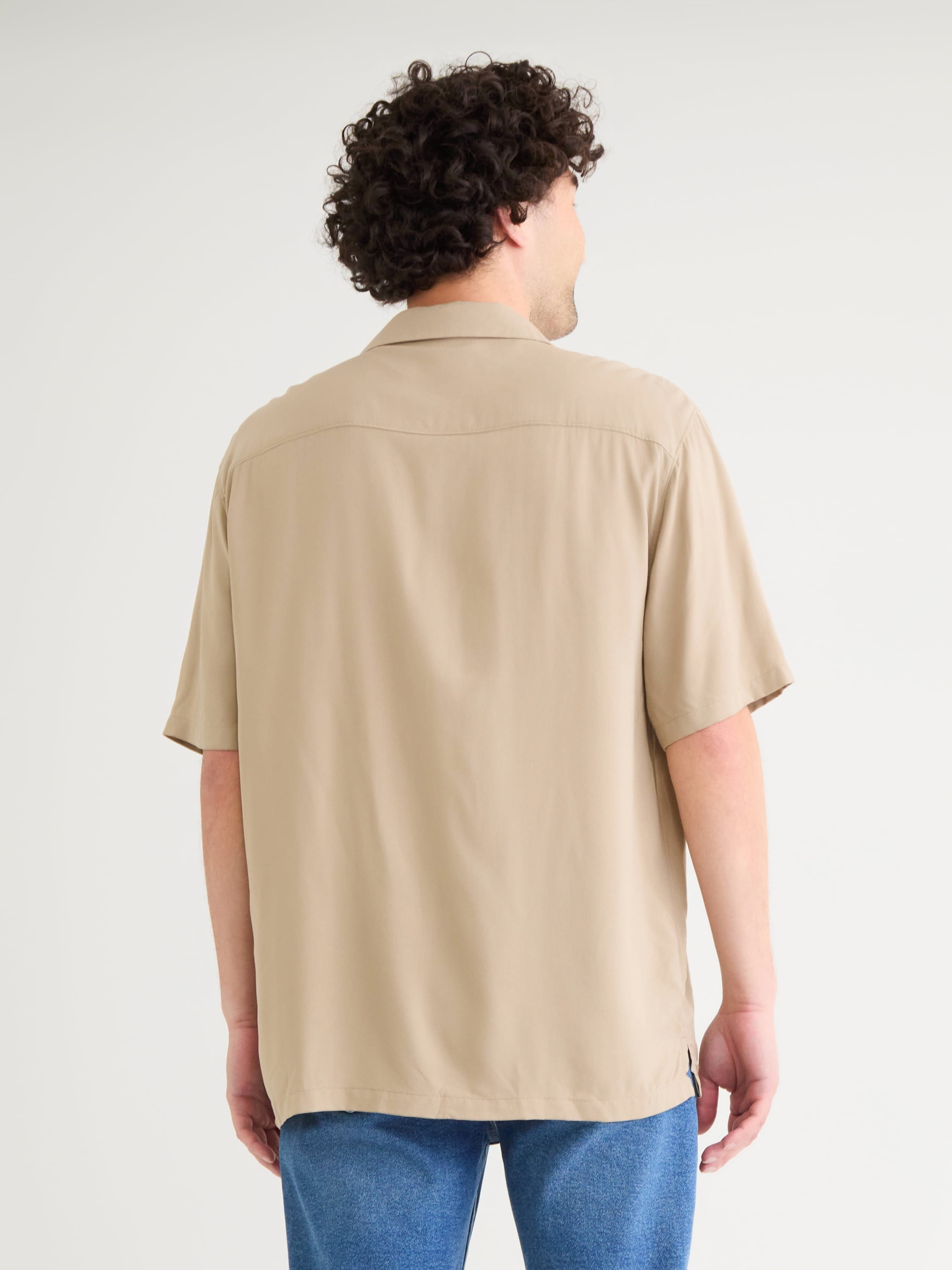 No Boundaries Solid Rayon Button Up Shirt with Short Sleeves, Men's & Big Men's