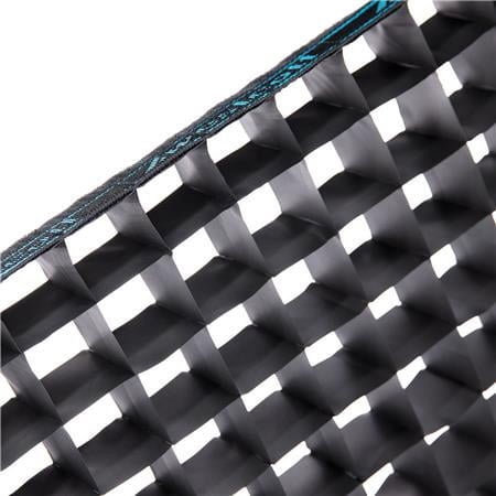 UPC: 0812735028552 | 40-Degree Egg Crate Grid for 12×36  Stripbank & 1×3  Switch