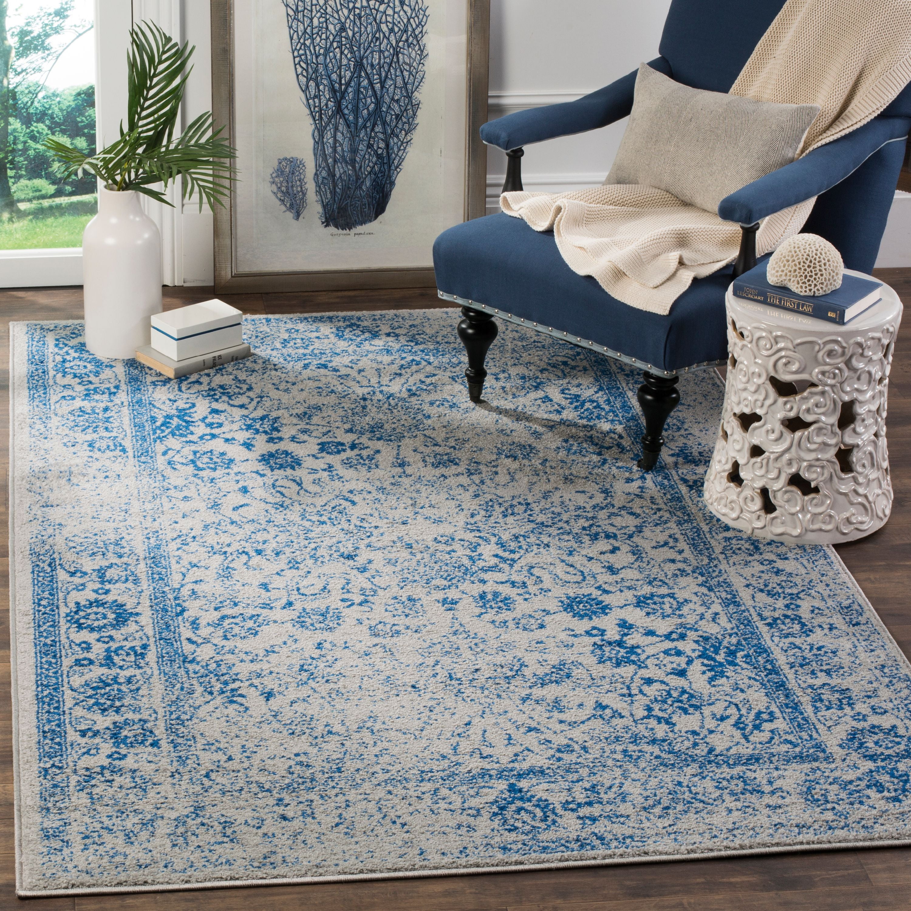 Grey Blue 4' x 4' Square SAFAVIEH Adirondack Collection ADR109A Oriental Distressed Non-Shedding Living Room Bedroom Accent Area Rug