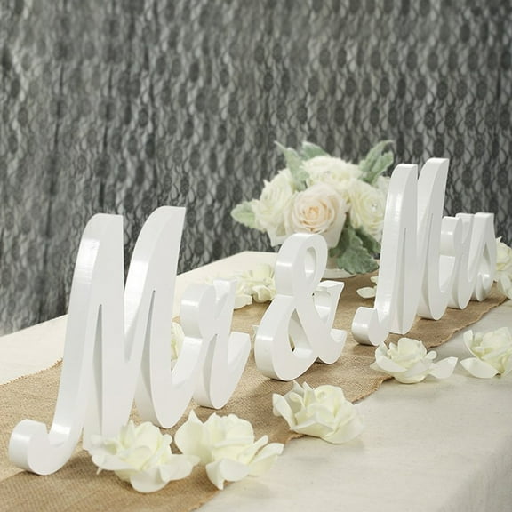 HOMEMAXS Wooden Mr & Mrs Signs for Wedding Party Decoration Freestanding Letters White 6.5 Inches