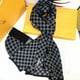 thumbnail image 3 of Conjunto de bufanda y sombrero de estilo europeo y americano, bufanda de cuero de lana tejida para hombres, bufanda cálida a cuadros de ajedrez para niños, 3 of 5