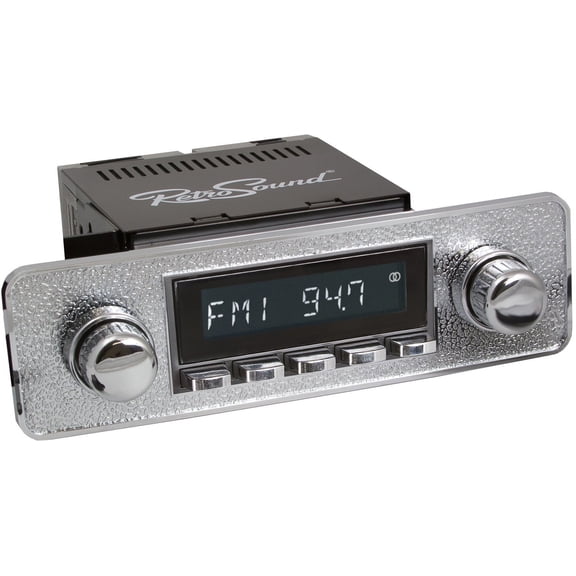 RetroRadio Compatible with 1967-69 Datsun 510 LABC-M1-302-06P-76PZ