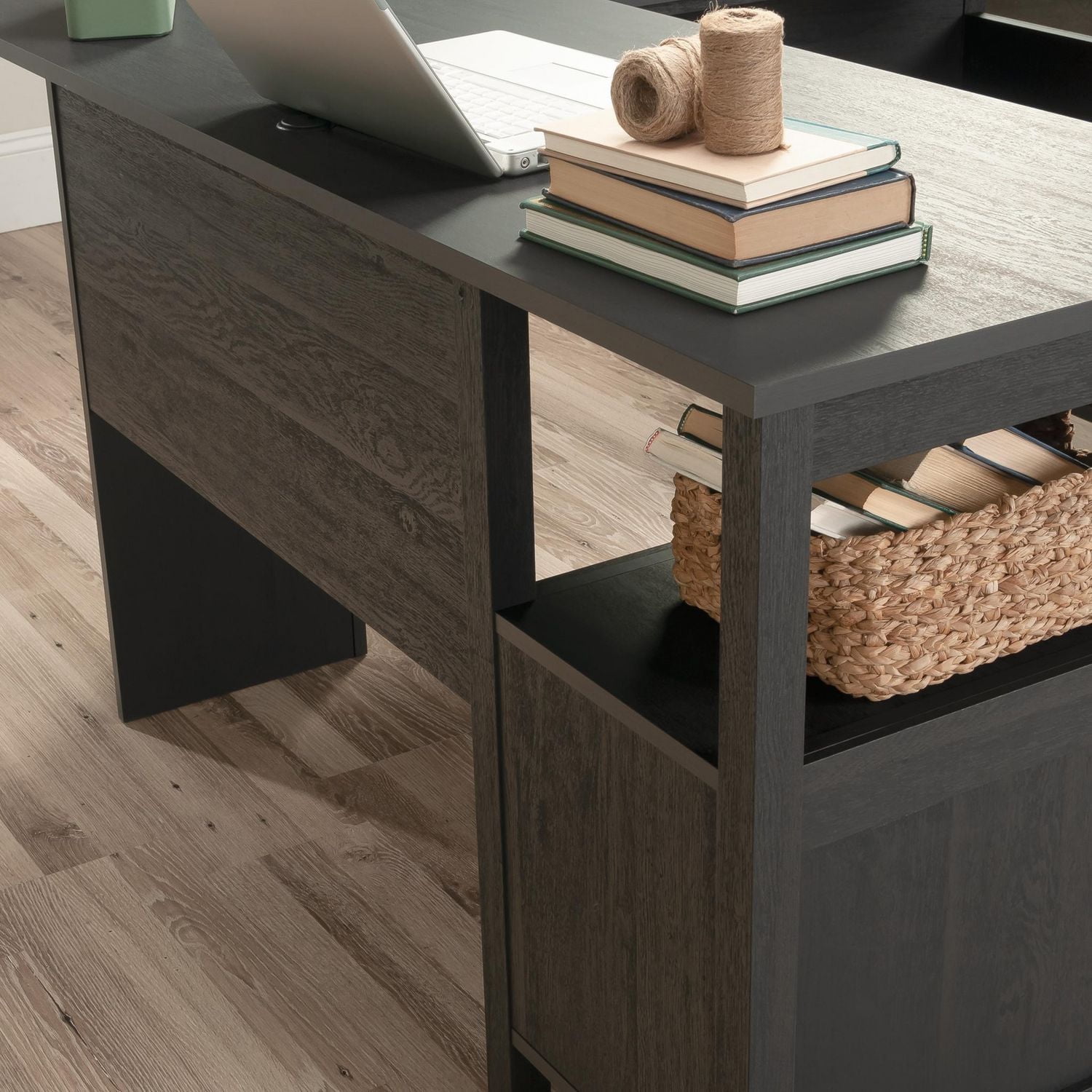 Sauder® Collection Dawson Trail™ L-Bureau (2 Boîtes), Finition Raven Oak™, 427419