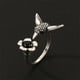 thumbnail image 3 of Anillo vintage con estilo para mujer y hombre, con diseño de nudillos, ideal como regalo de Navidad o Pascua., 3 of 8