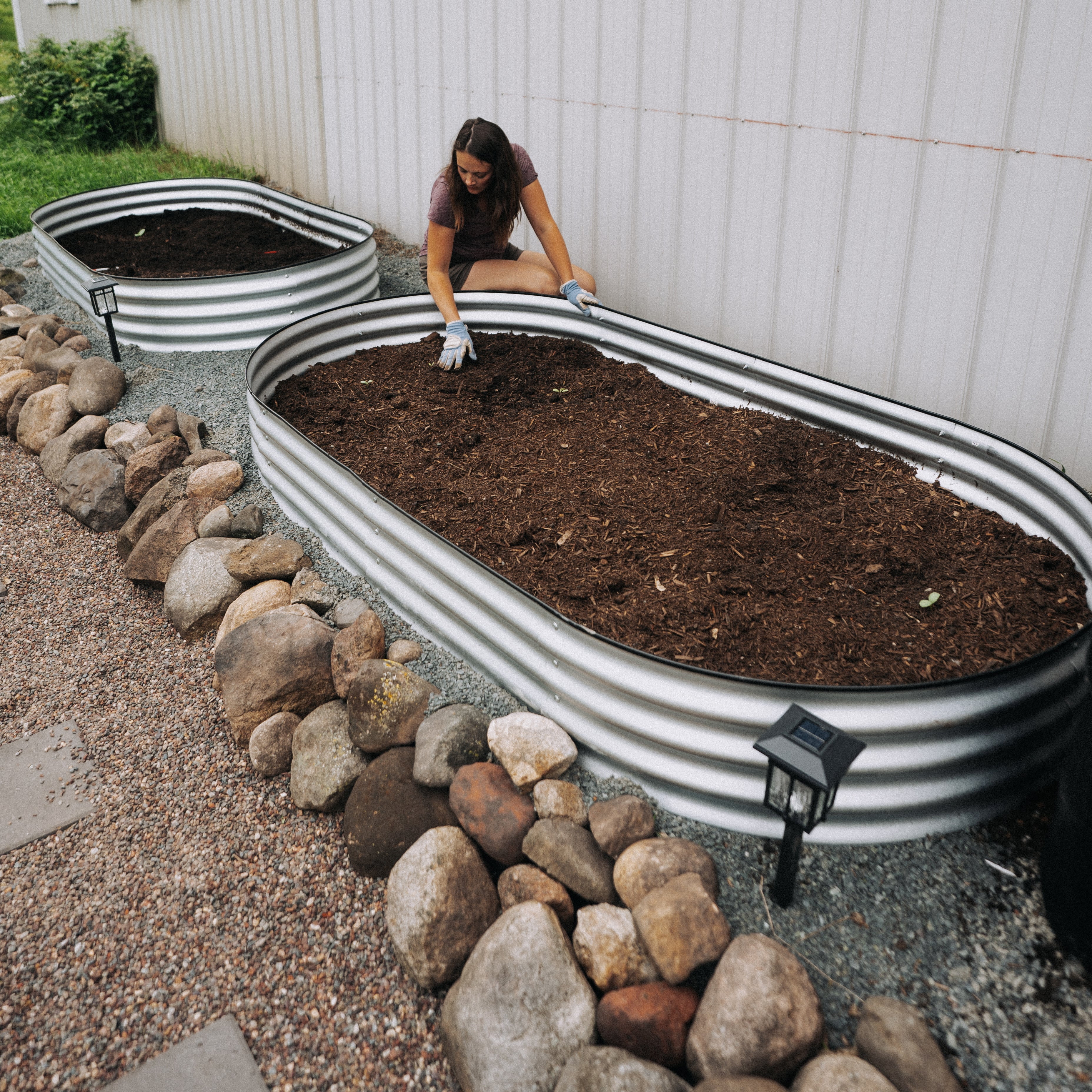 Backyard Expressions Home Galvanized Raised Garden Bed Kit 8x4x1ft, Planter Box Raised Garden Beds Outdoor, Easy Assembly Metal Raised Bed for Gardening Vegetables, Fruits, Flowers - Silver