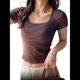 thumbnail image 2 of Camiseta Interior de Cuello Cuadrado para Mujer (2025), Corta y Hombros Rectos, Ajustada. Color Café S, 2 of 9