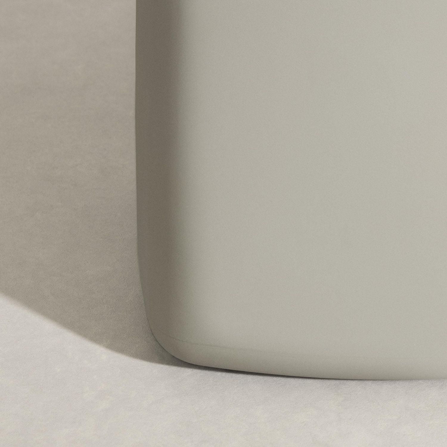 Table de chevet pour Enfants, fini Greige, collection Sweedi de Meubles South Shore