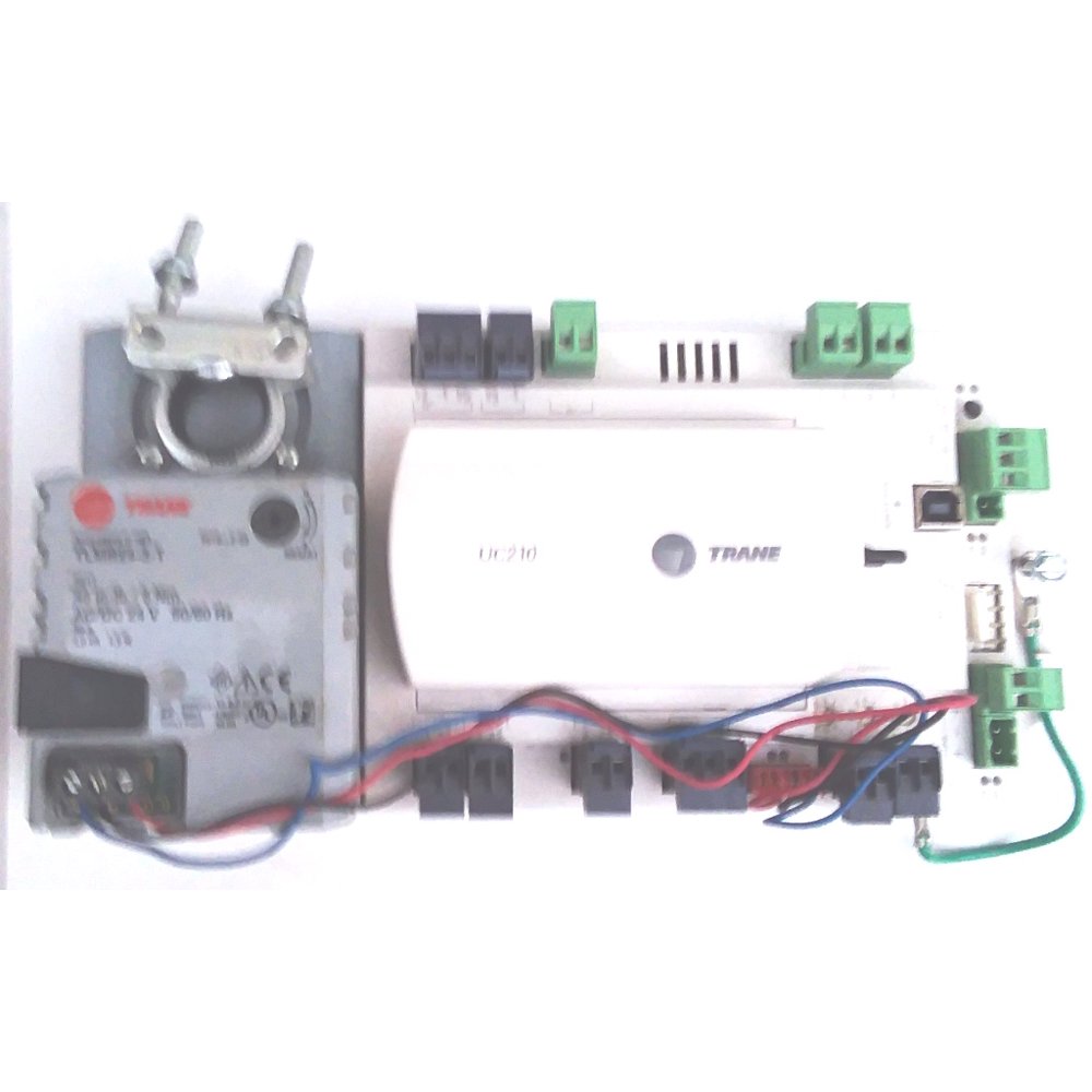 Trane BMUC210AAA0T00011 VAV controller w/actuator control