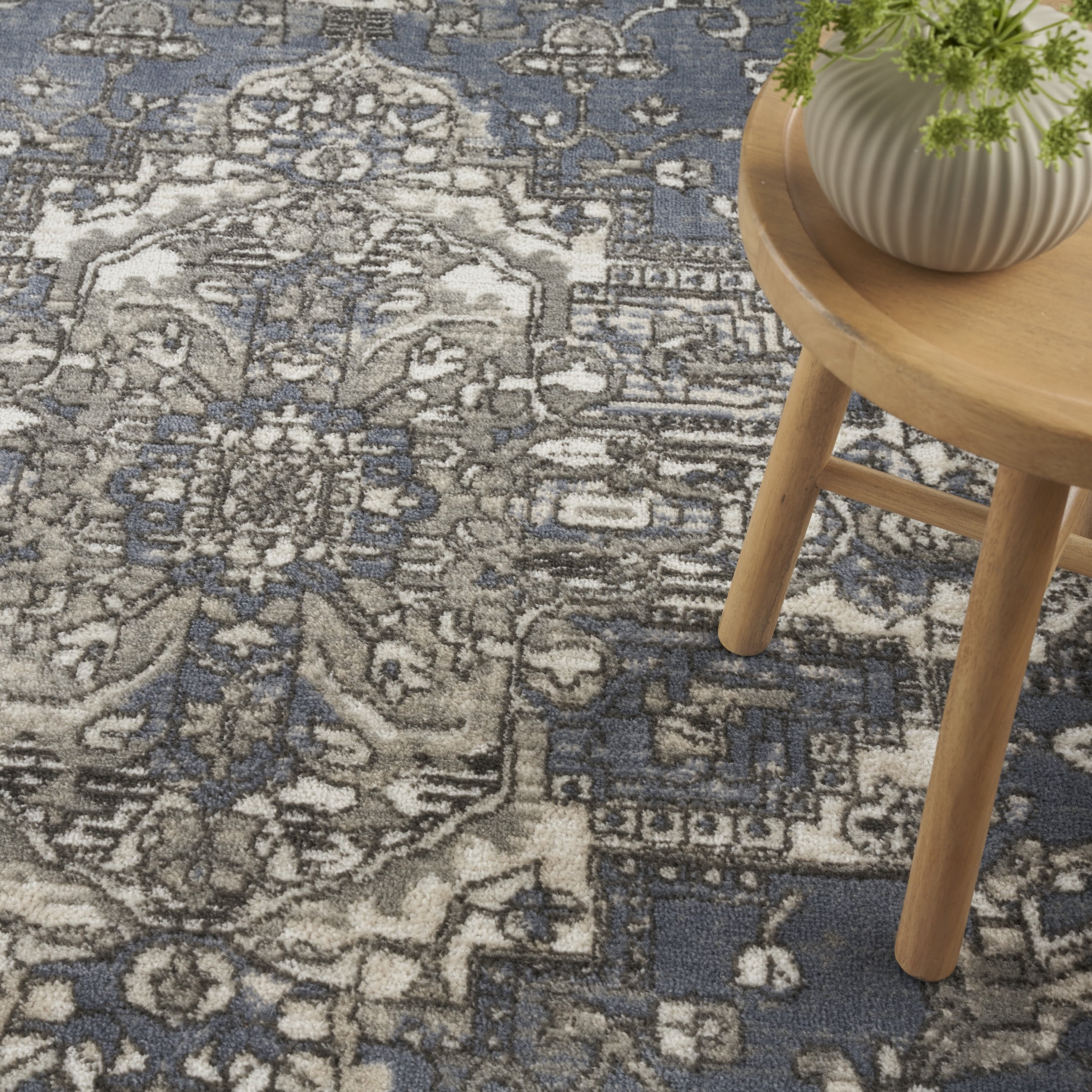 Nourison Concerto Persian Blue 5'3" x 7'3" Area Rug, (5x7)