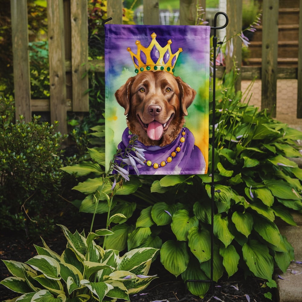 Chesapeake Bay Retriever King of Mardi Gras Garden Flag 11.25 in x 15.5 in