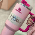 thumbnail image 4 of Vaso térmico Stanley de acero inoxidable 887 ml con pajita de 30 oz, 4 of 10