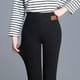 thumbnail image 4 of Leggings de invierno para mujer, con forro polar, negros, gruesos, cálidos, suaves y elásticos. 4XL, 4 of 8