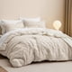 thumbnail image 2 of Juego de edredón Bedsure extragrande King Beige, 3 piezas, 2 of 8