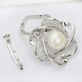 thumbnail image 2 of Mujeres Cristal Perla Lazo Flor Bufanda Hebilla Chal Soporte Anillo Bufandas Cárdigan Clips de círculo abierto Broche multifuncional Joyería, 2 of 5