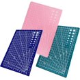 thumbnail image 1 of Paquete de 3 Tapetes de Corte Premium - Tapetes de Corte para Acolchar - Regla de Corte - Tapete de Corte de Doble Cara autorreparable - 21 X 14.5cm,11 Feliz Sencillez, 1 of 5