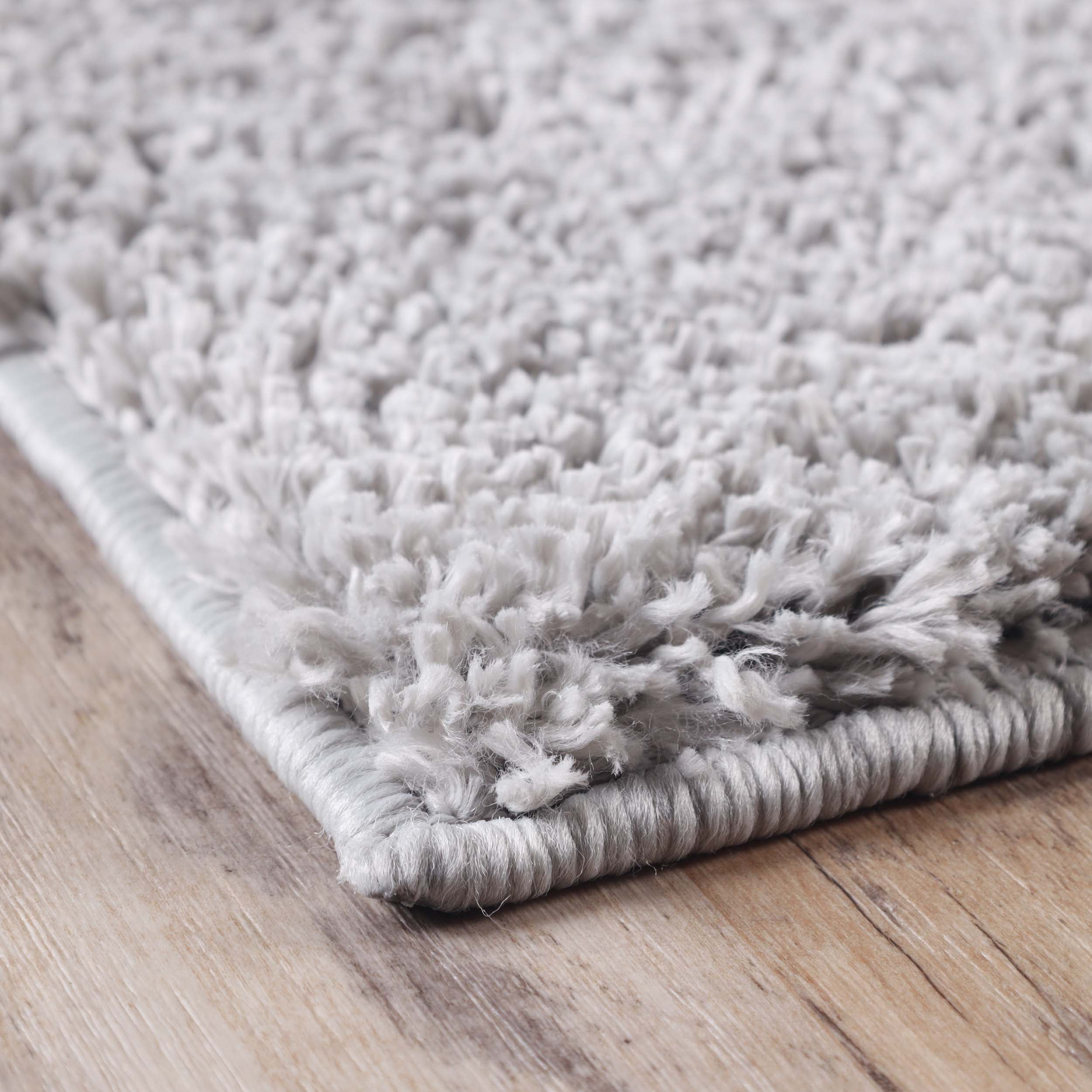 BNM Solid Indoor Shag Runner or Area Rug, 4' x 6', Silver