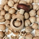 thumbnail image 1 of Pinza de madera para cascanueces de nueces | Cascanueces con forma de hongo | Abridor de nueces compacto y duradero | Cascanueces manual fácil de usar para guardar en el cajón de la cocina, 1 of 8