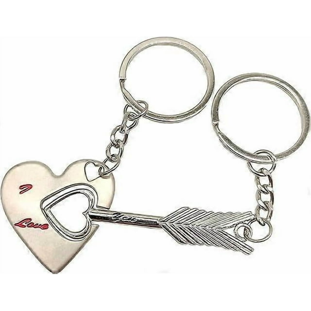 Couple keychains, suitable for boyfriend and girlfriend, 2 pieces heart shaped keychains