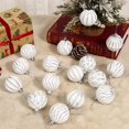 thumbnail image 2 of Juego de 16 bolas navideñas pintadas de 6 cm con dibujos animados blancos, bolas navideñas galvanizadas para colgar, elegantes adornos para árbol de Navidad DIY, 2 of 5