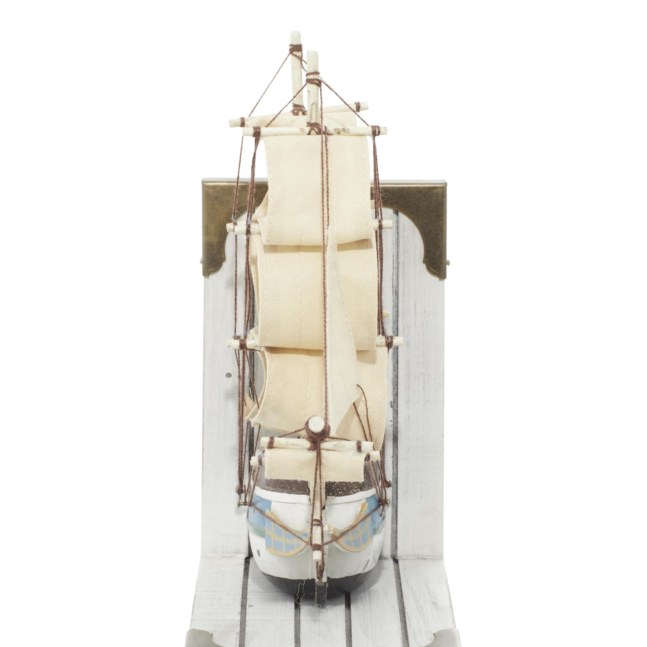 DecMode 6" Sail Boat White Wood Bookends with Real Boat Rigging and Gold Corners (Set of 2)