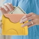 thumbnail image 5 of Cartera monedera de monedas de moda con cierre de cremallera - Bolsa de cambio suave de 5,5x4,3 pulgadas para tarjetas, efectivo, llaves y esenciales, 5 of 5
