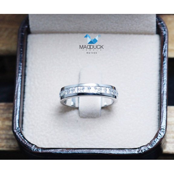 Princess Cubic Zirconia / Sterling Silver 925 Ring / Rhodium plated Nickel-Free / MadDuckJewels RG1435 / Thailand Jewelry