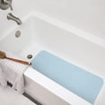 thumbnail image 2 of Alfombra de baño Clorox Duck Brand, antideslizante, para bañeras, 43 x 91 cm, color azul cielo, 2 of 7