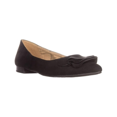 black flats in store