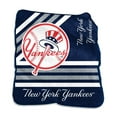 thumbnail image 1 of Logo Chaise 520-26C MLB Yankees de New York Jeté Raschel, 1 of 1