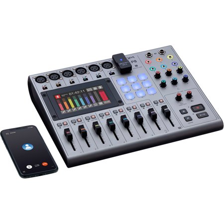 ZOOM PodTrak P8 マルチトラック ポッドキャストレコーダー