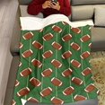 thumbnail image 4 of Manta de fútbol de 40 x 50 pulgadas, manta de vellón verde, mantas suaves y mullidas, regalos para amantes del rugby para hombres, mujeres y niños, 4 of 6