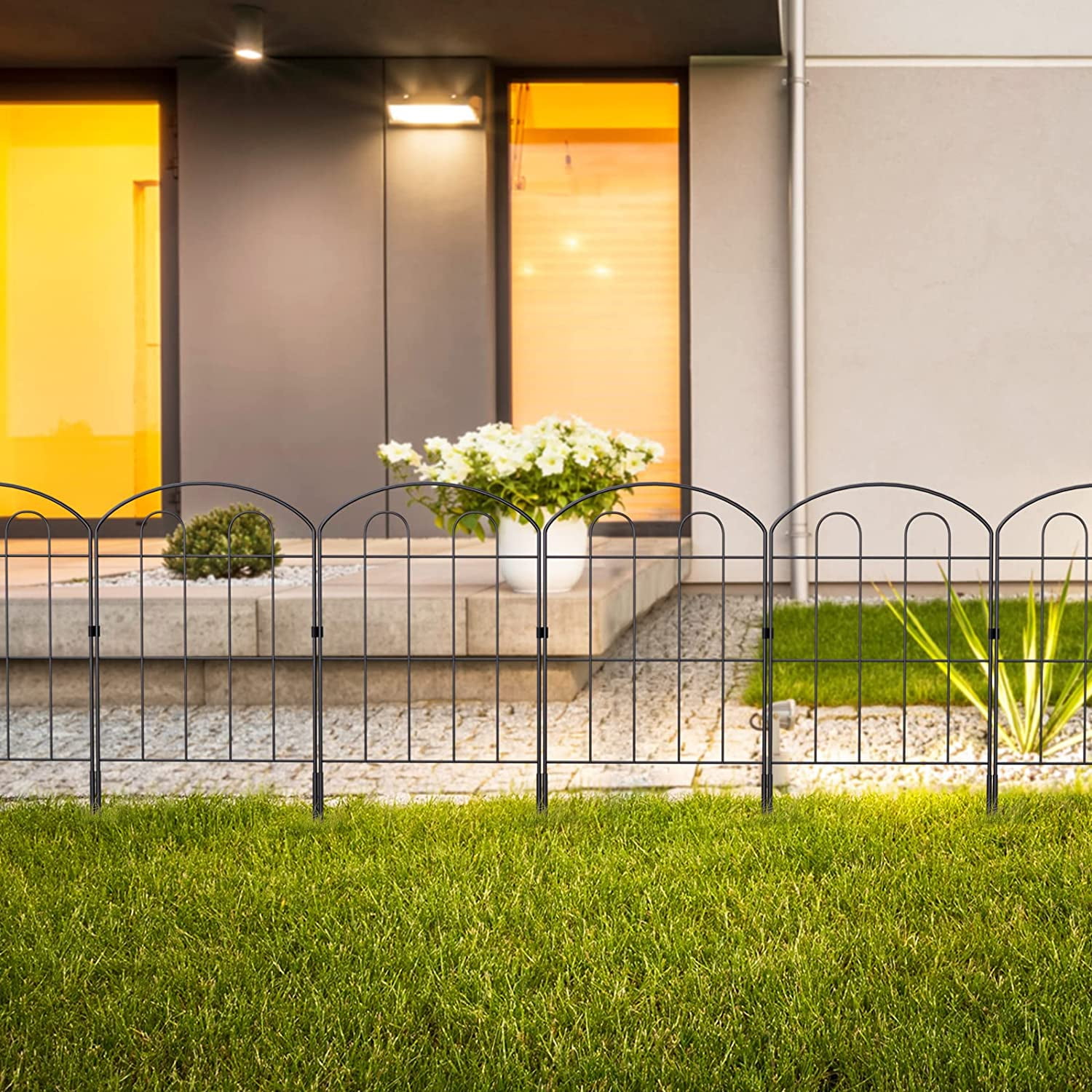 Oumilen 20 pack Decorative Garden Fence Outdoor 24in (H) x 22ft (L) Coated Metal Rustproof Landscape Wrought Iron Wire Border Folding Patio Fences