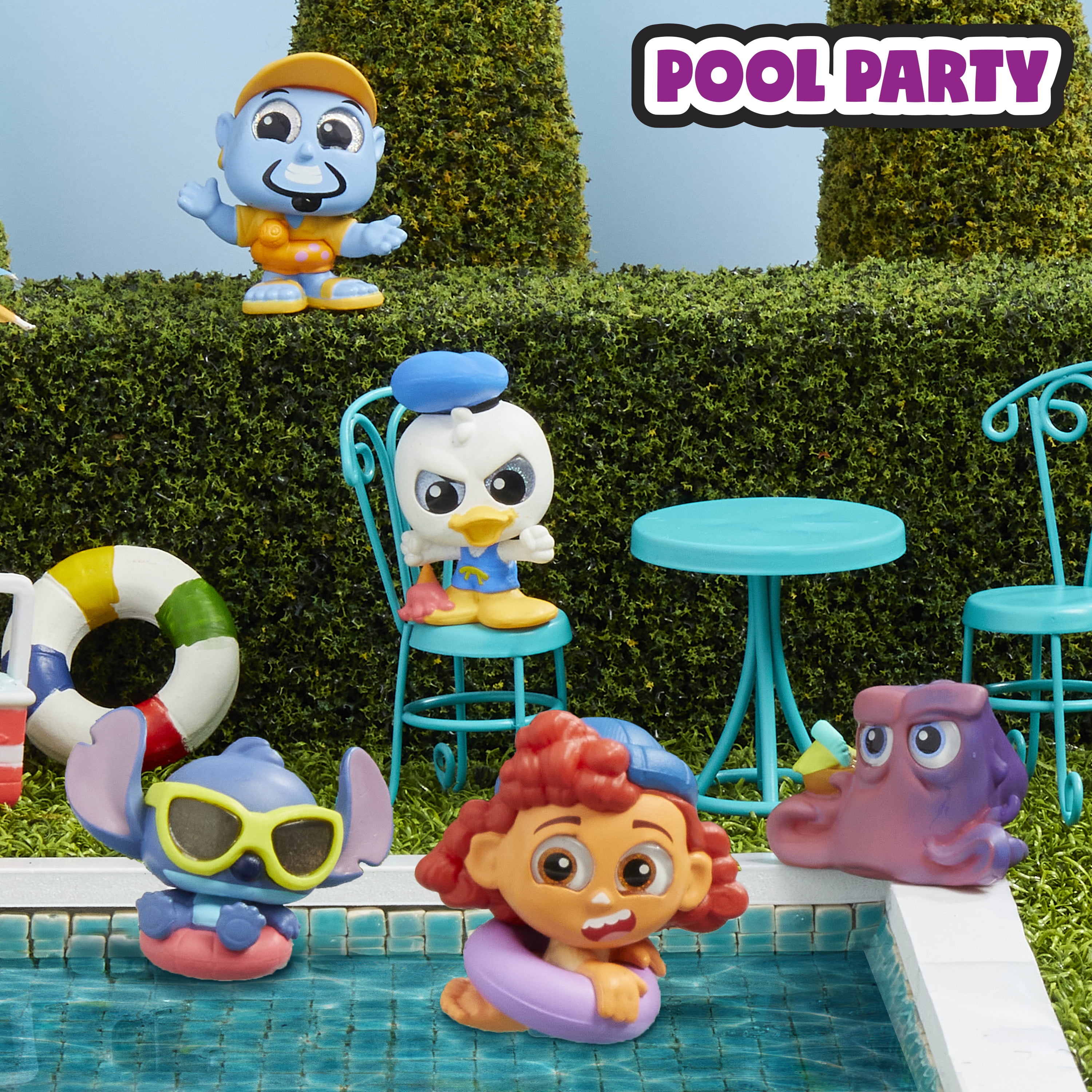 Disney Doorables Let’s Party Mini Peek Series 14, Collectible 4 cm Toys, Boys and Girls Ages 5 Up