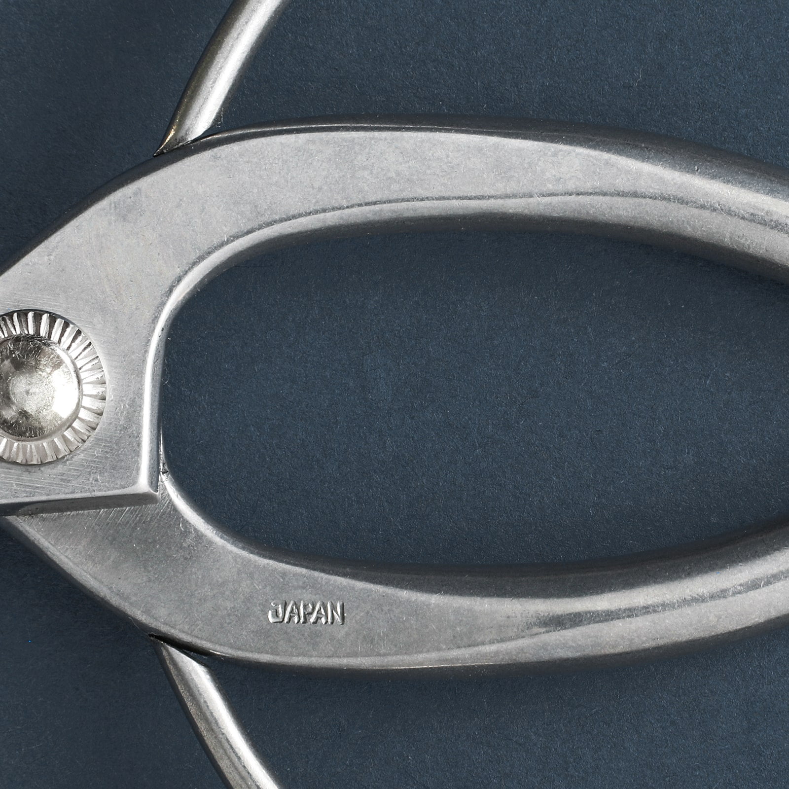 Wazakura Made in Japan Yasugi Stainless Steel Koryu Floral Scissors 6.5"